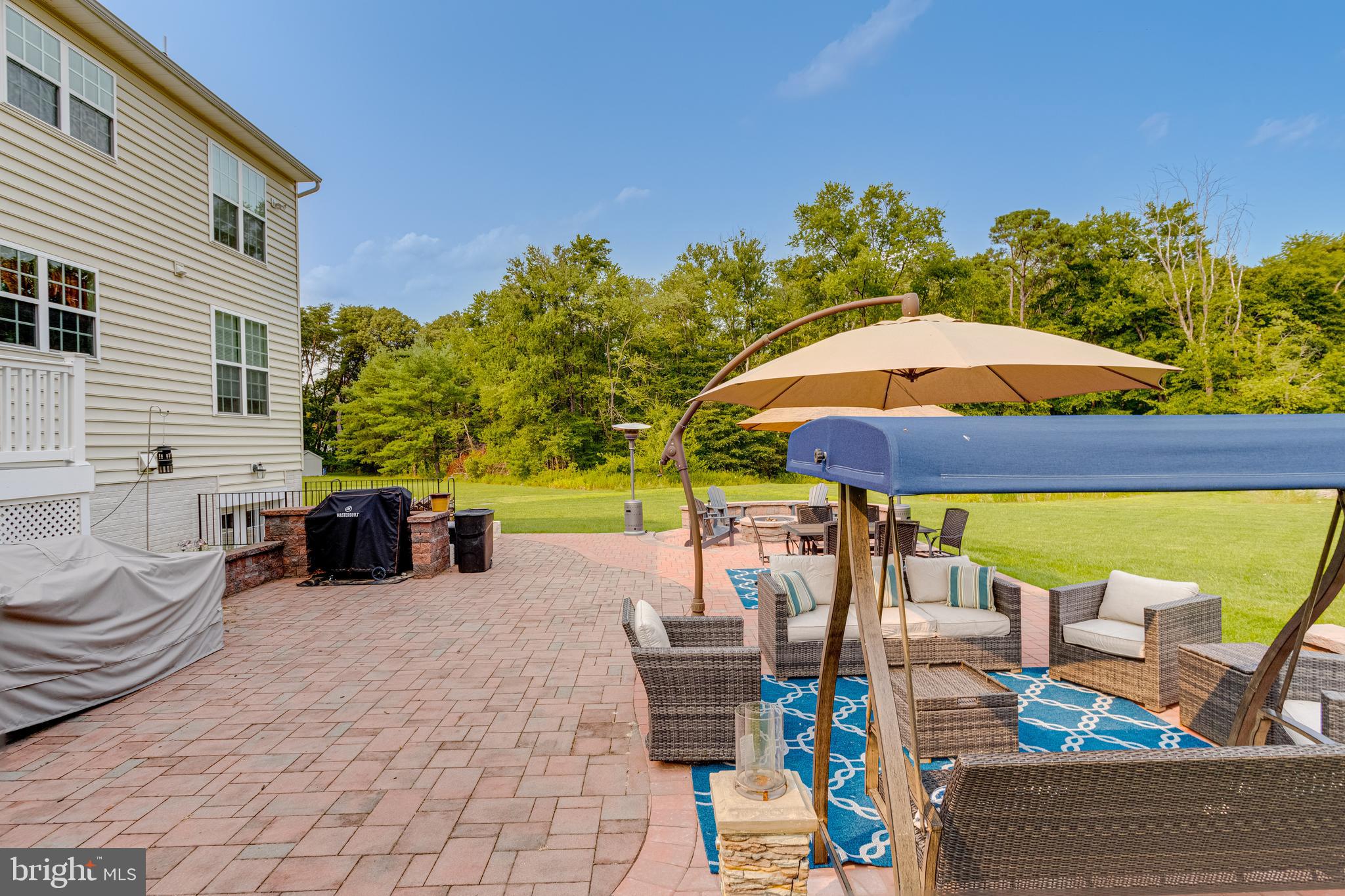 GRIFFITH LANDING - Residential