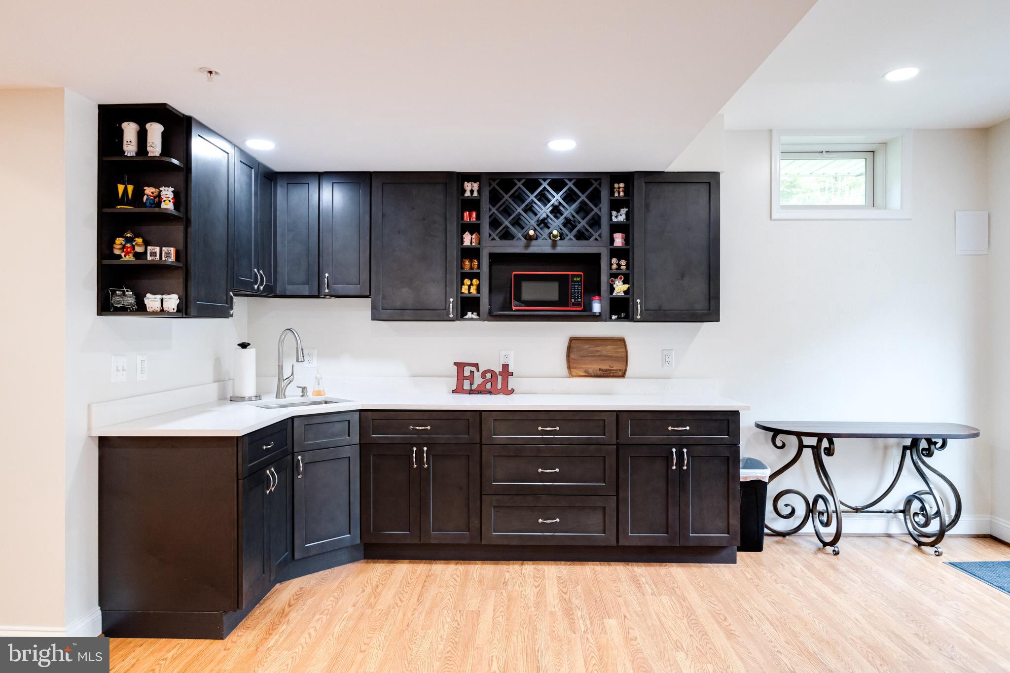 GRIFFITH LANDING - Residential