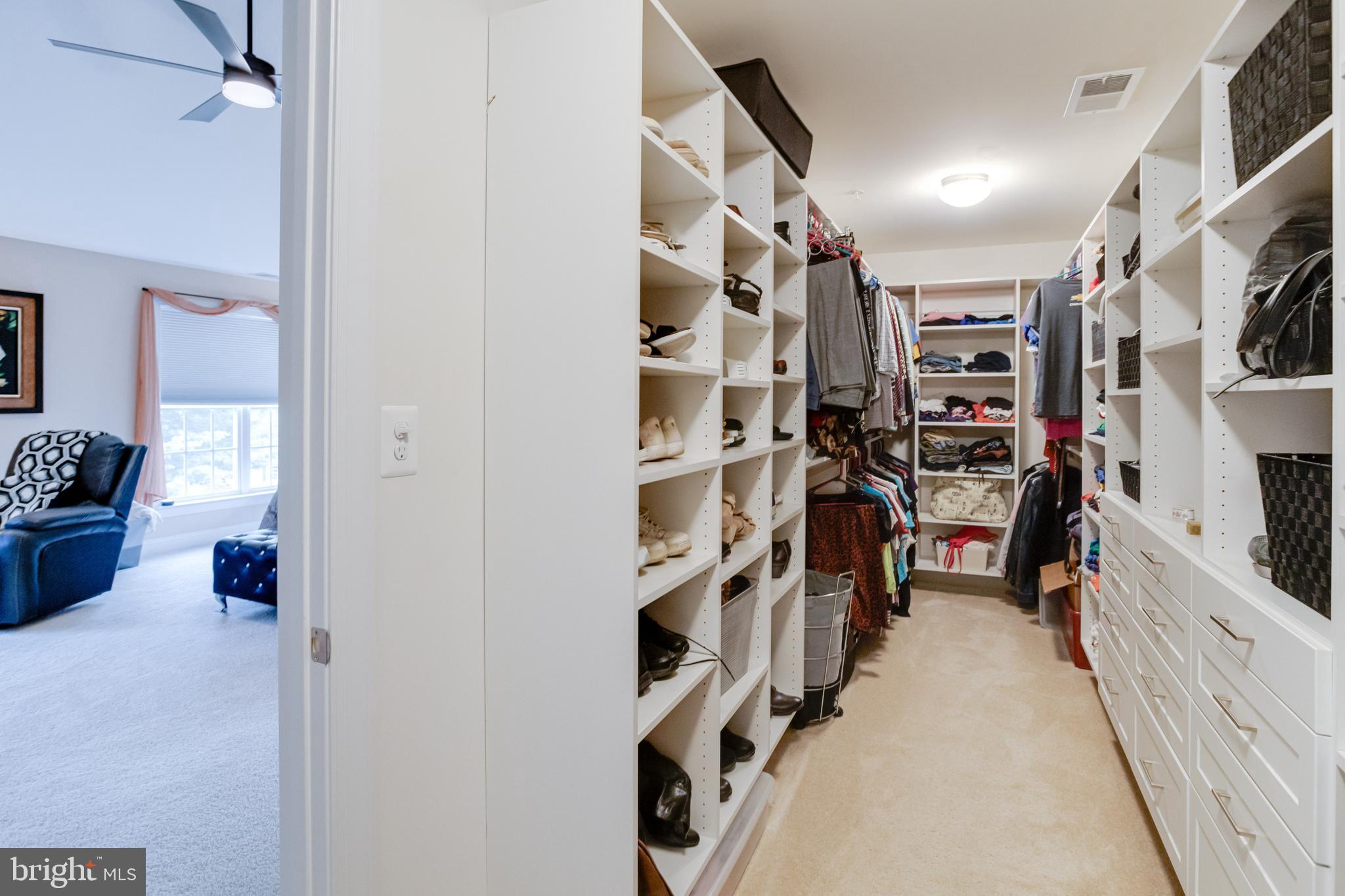 GRIFFITH LANDING - Residential