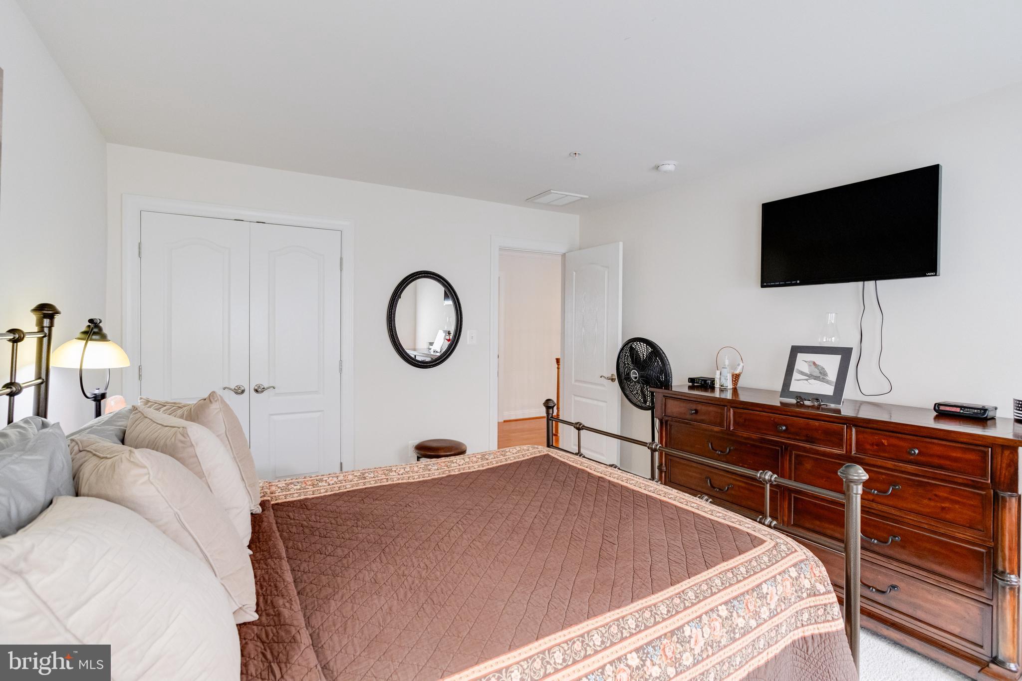 GRIFFITH LANDING - Residential