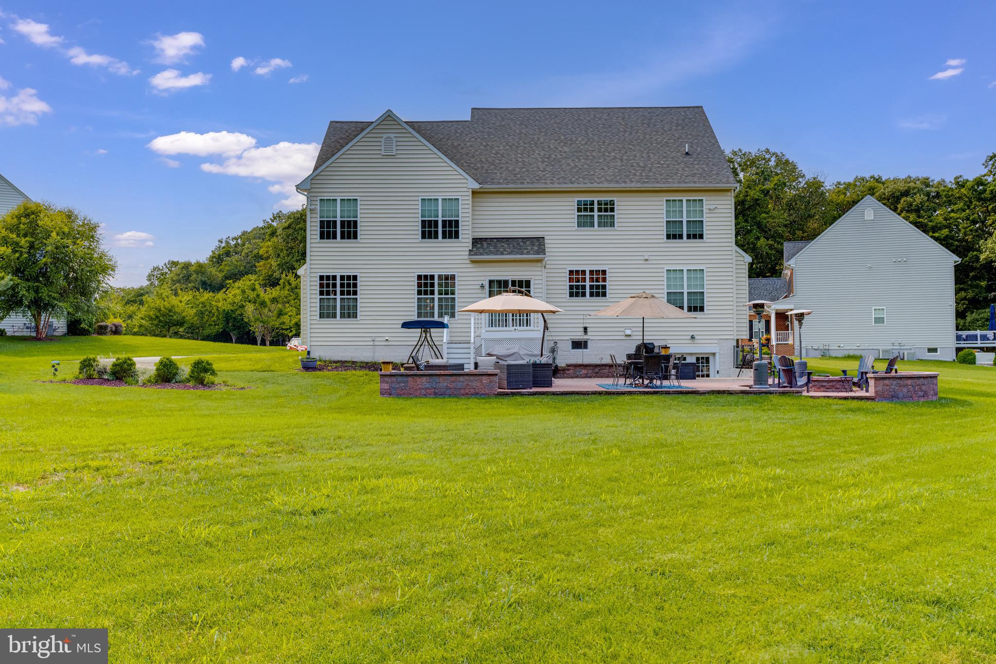 GRIFFITH LANDING - Residential