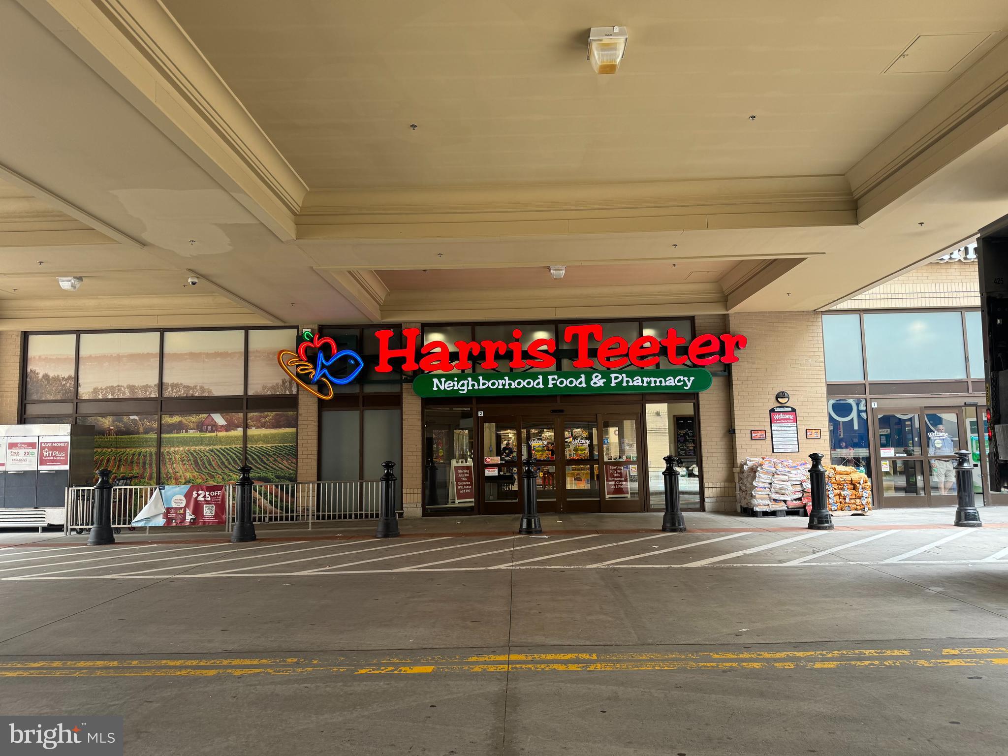 DUNN LORING VILLAGE - Residential Lease