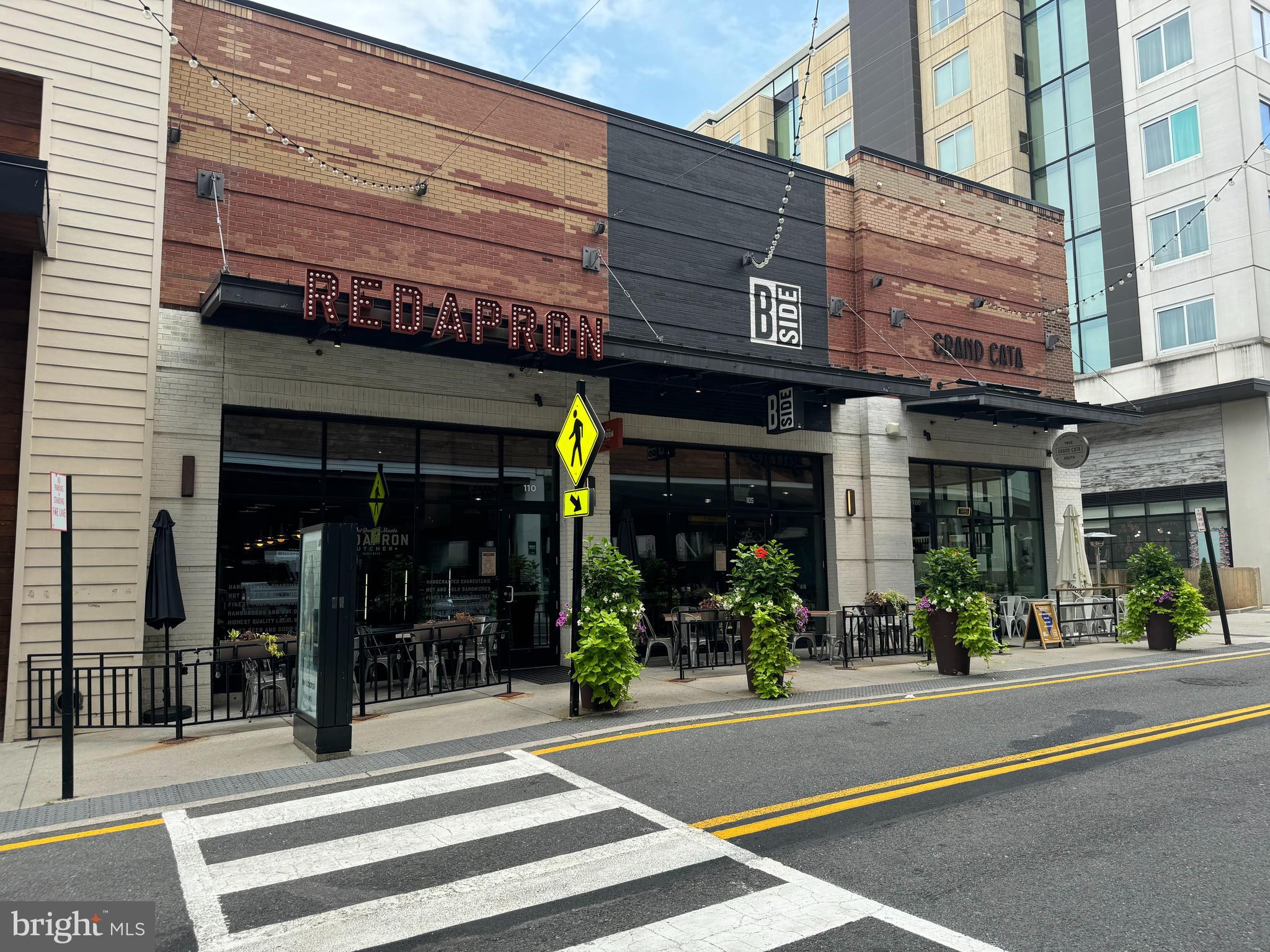 DUNN LORING VILLAGE - Residential Lease