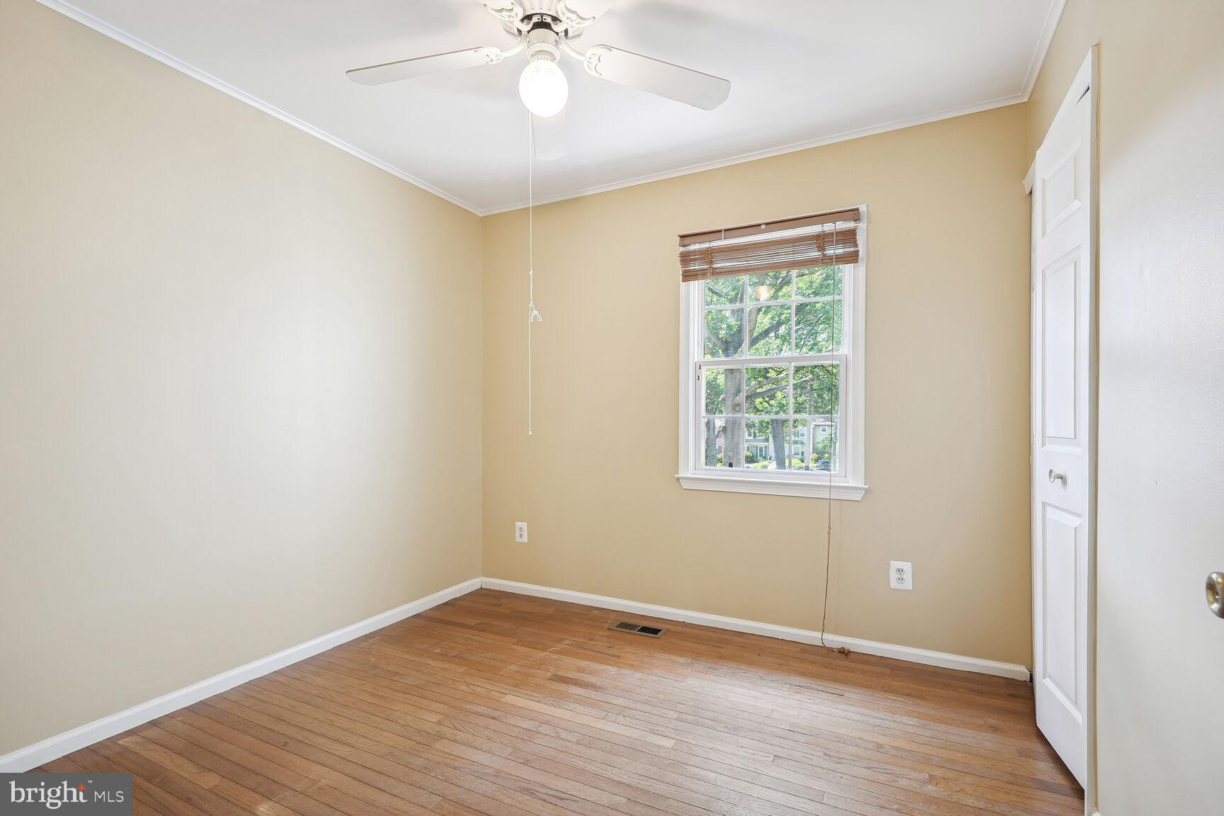 DUNN LORING VILLAGE - Residential Lease