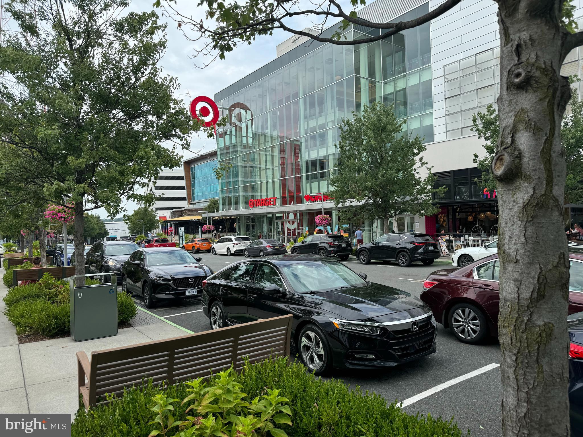 DUNN LORING VILLAGE - Residential Lease