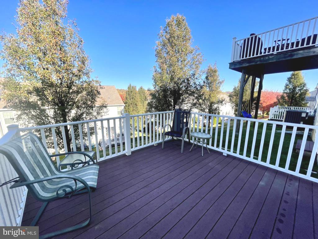 MEWS AT BAILEY STATION - Residential Lease