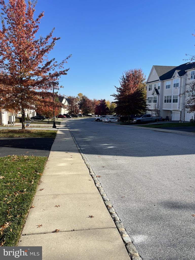 MEWS AT BAILEY STATION - Residential Lease