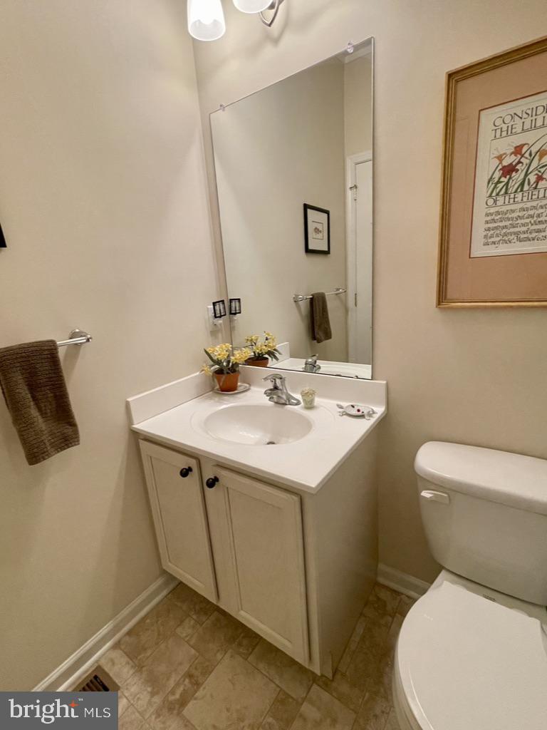 MEWS AT BAILEY STATION - Residential Lease