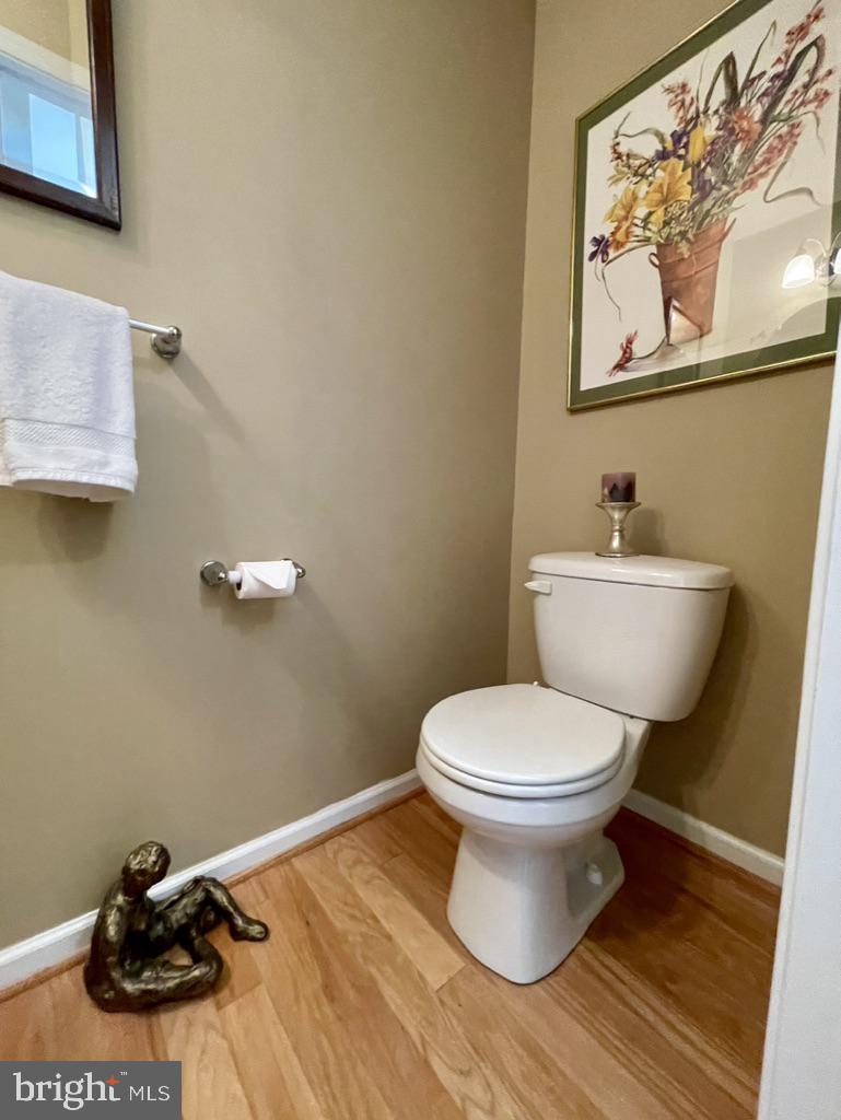 MEWS AT BAILEY STATION - Residential Lease