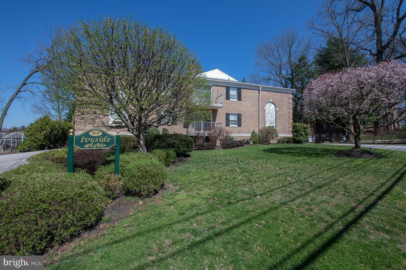 Bryn Mawr, Pennsylvania 19010, United States, 2 Bedrooms Bedrooms, ,2 BathroomsBathrooms,Residential,Active,96898