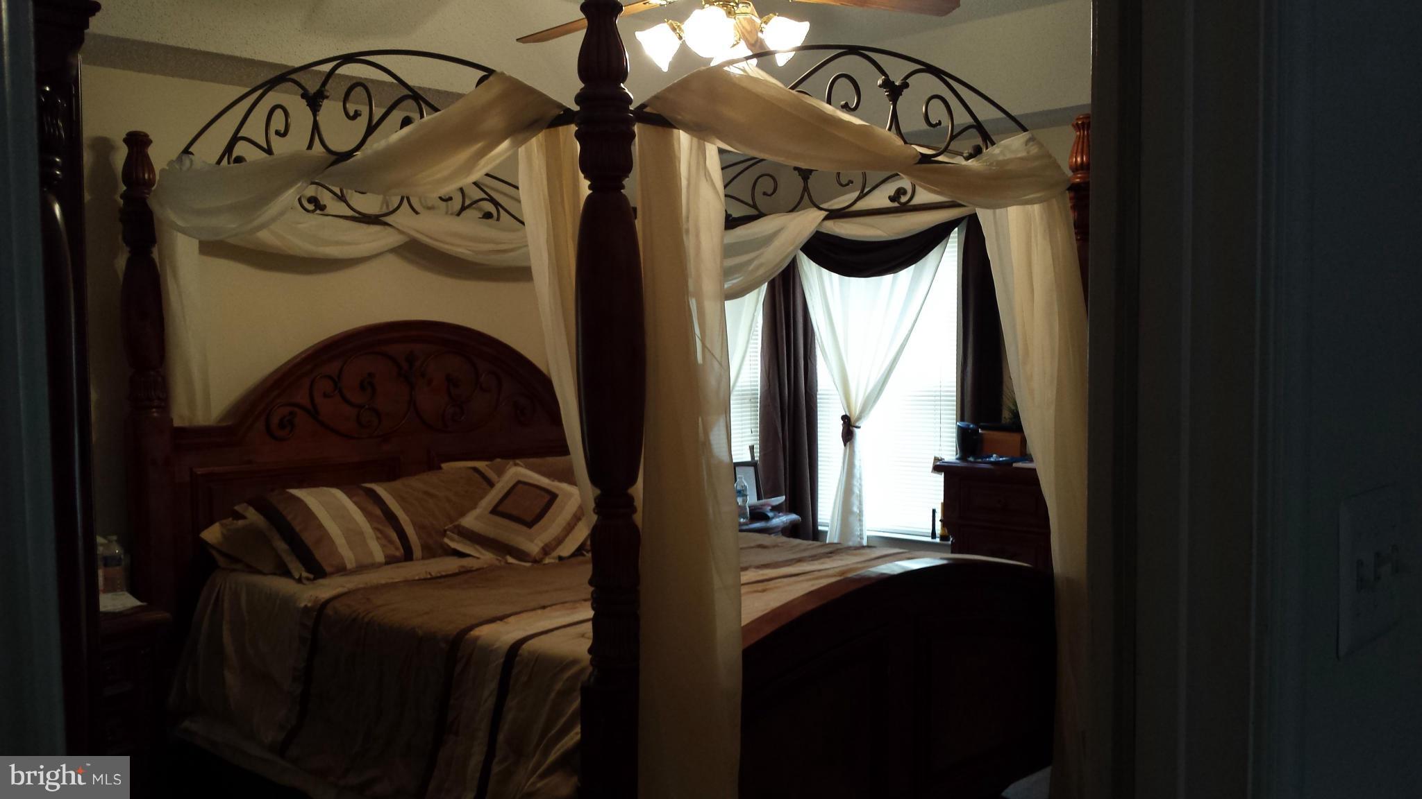 WILLOWGATE LA PLATA - Residential Lease