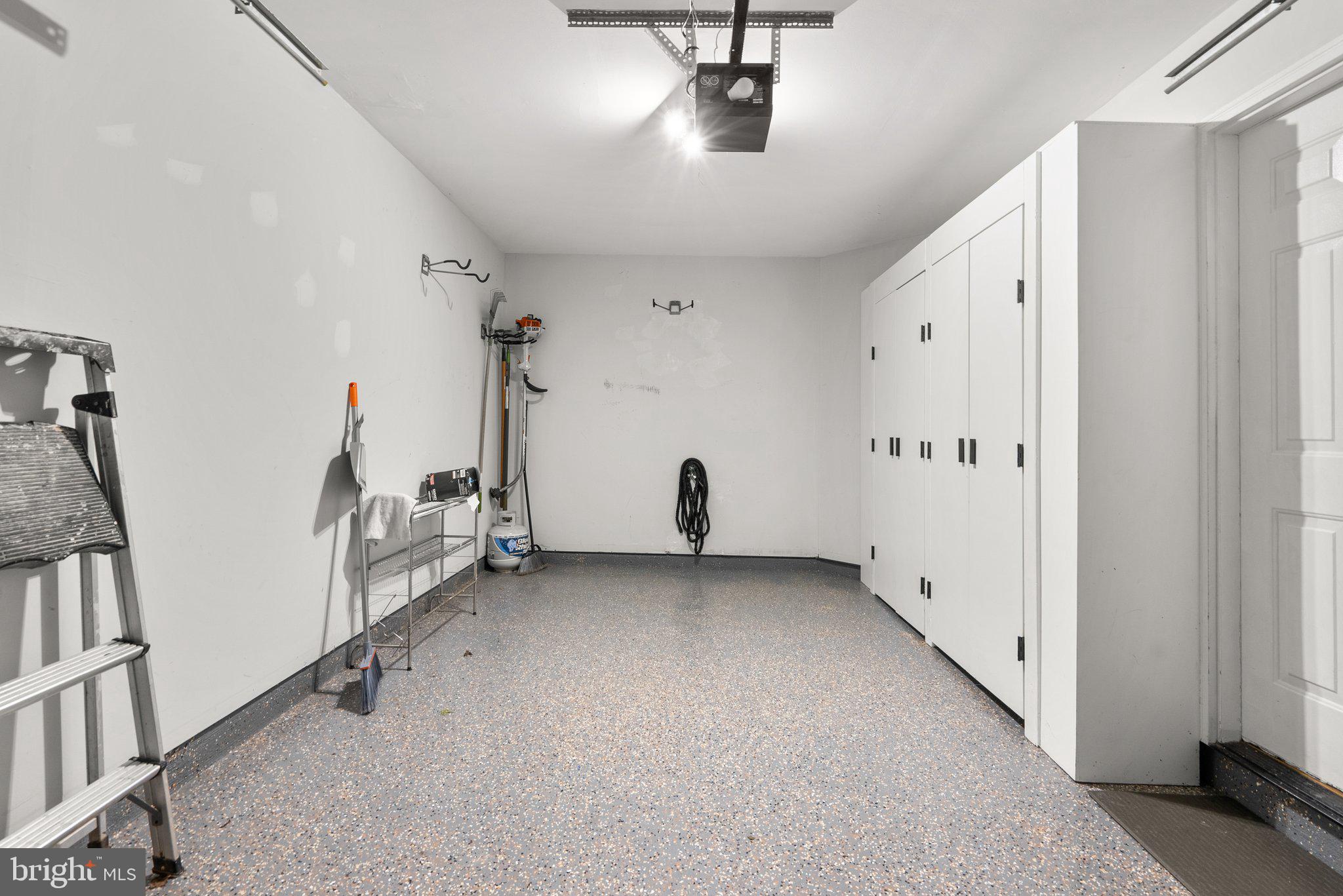 WHITTIER POND - Residential