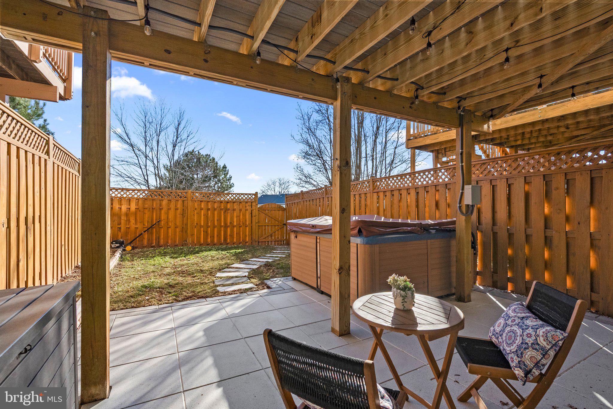 WHITTIER POND - Residential