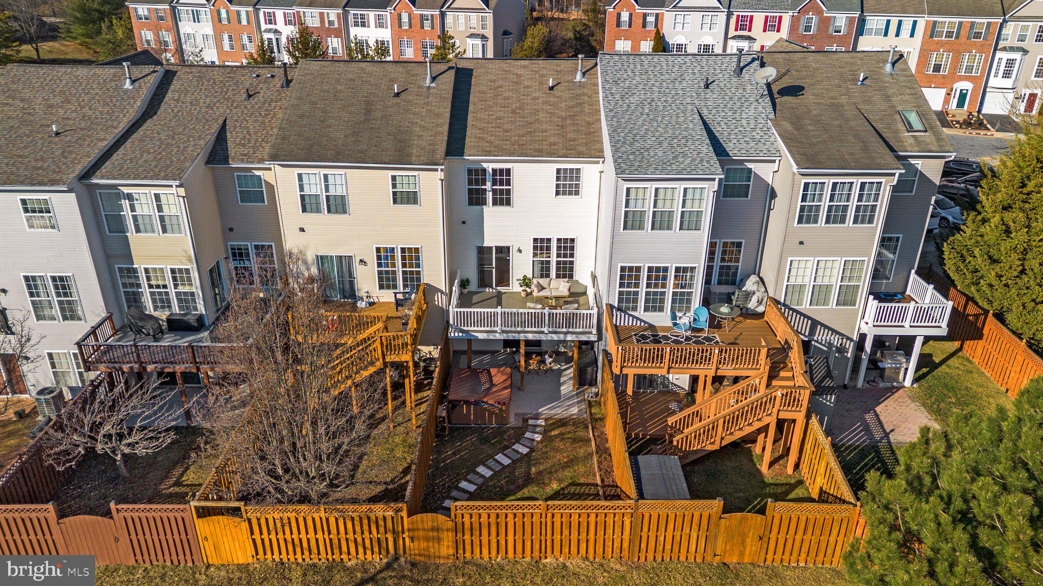 WHITTIER POND - Residential