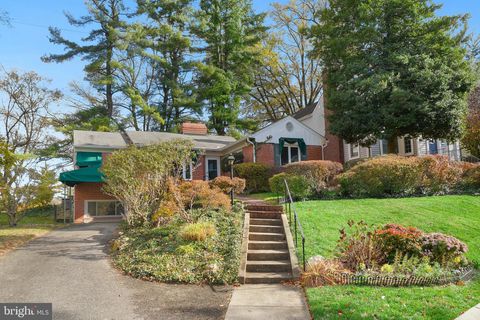 Photo of 8621 Lancaster Drive, Bethesda, MD 20814 (MLS # MDMC2114202)