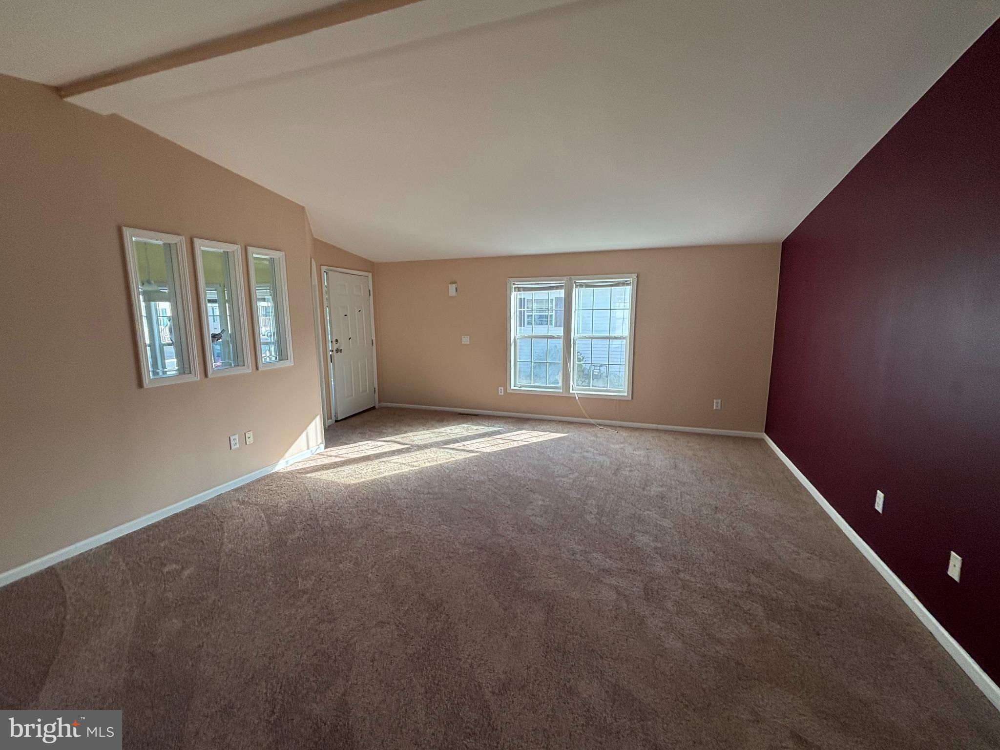 825 STELLA STREET 117