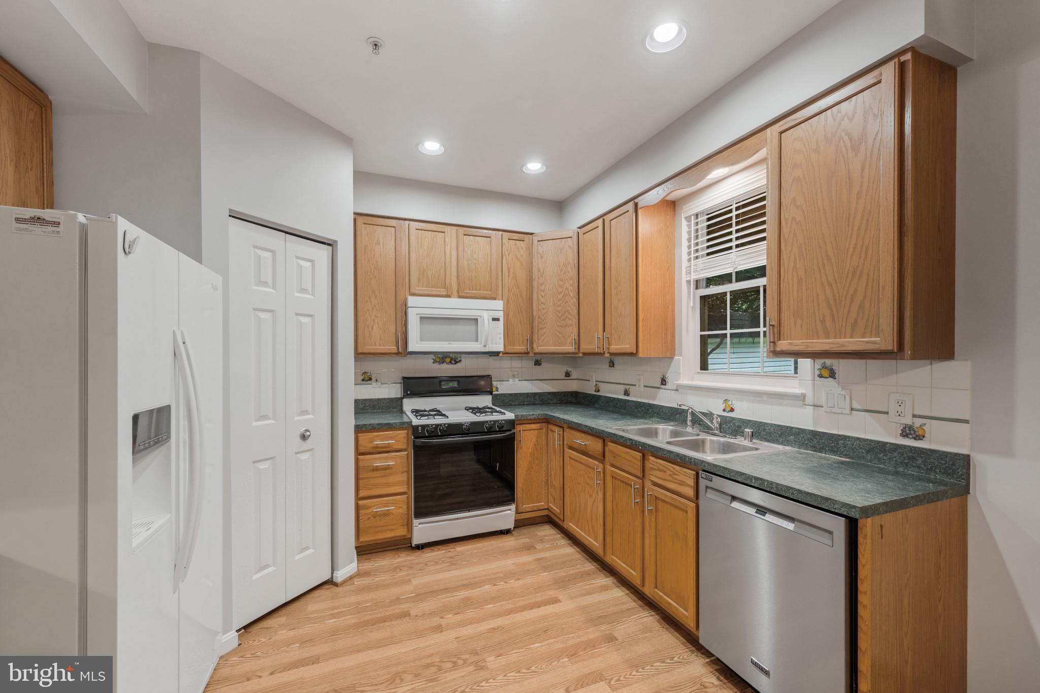 REMVIEW - Residential