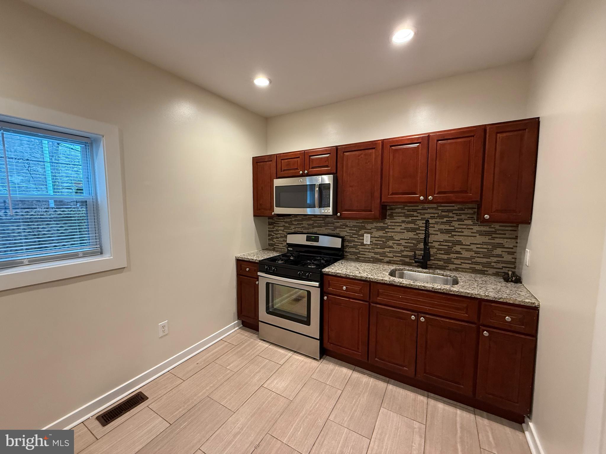 BREWERYTOWN - Residential Lease