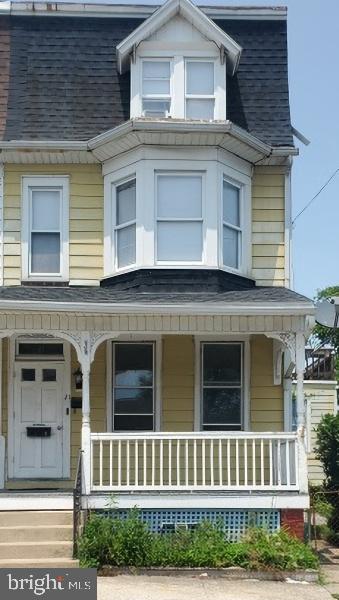 Central School District. 1st floor 1 bedroom apartment 1 full bath. Oversized eat-in kitchen equipped with a refrigerator and stove, living room. Washer and dryer (courtesy only). Unfinished basement for storage and a large, shared yard. Tenant is responsible for lawn care and snow removal. No pets and no smoking indoors.