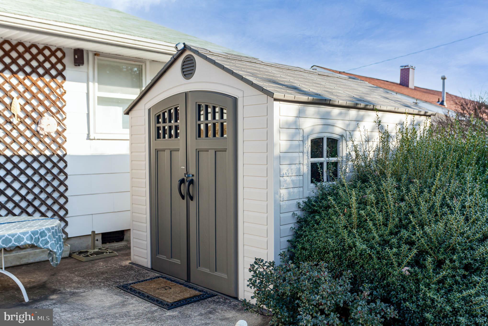 GLENSIDE PARK - Residential