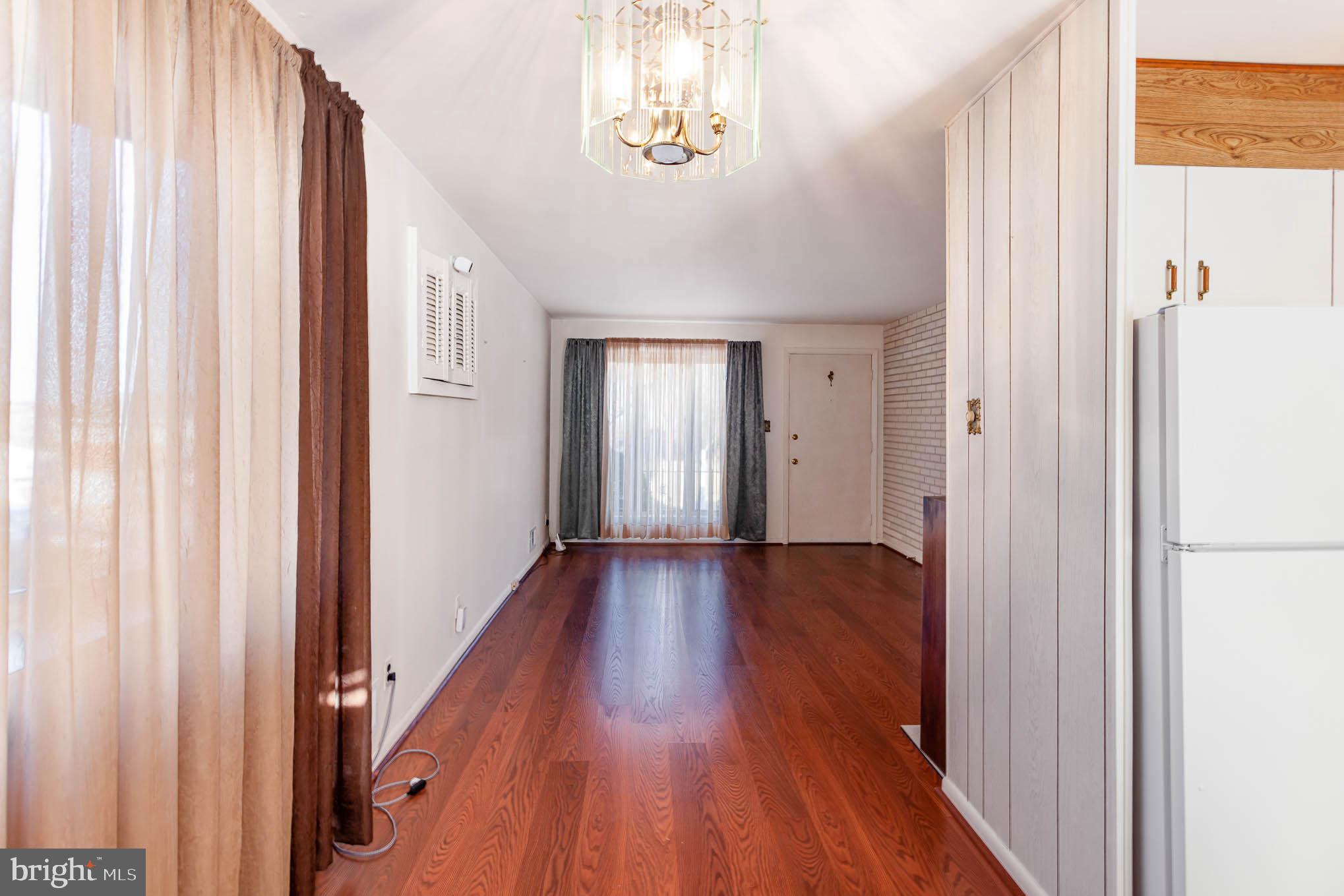 GLENSIDE PARK - Residential