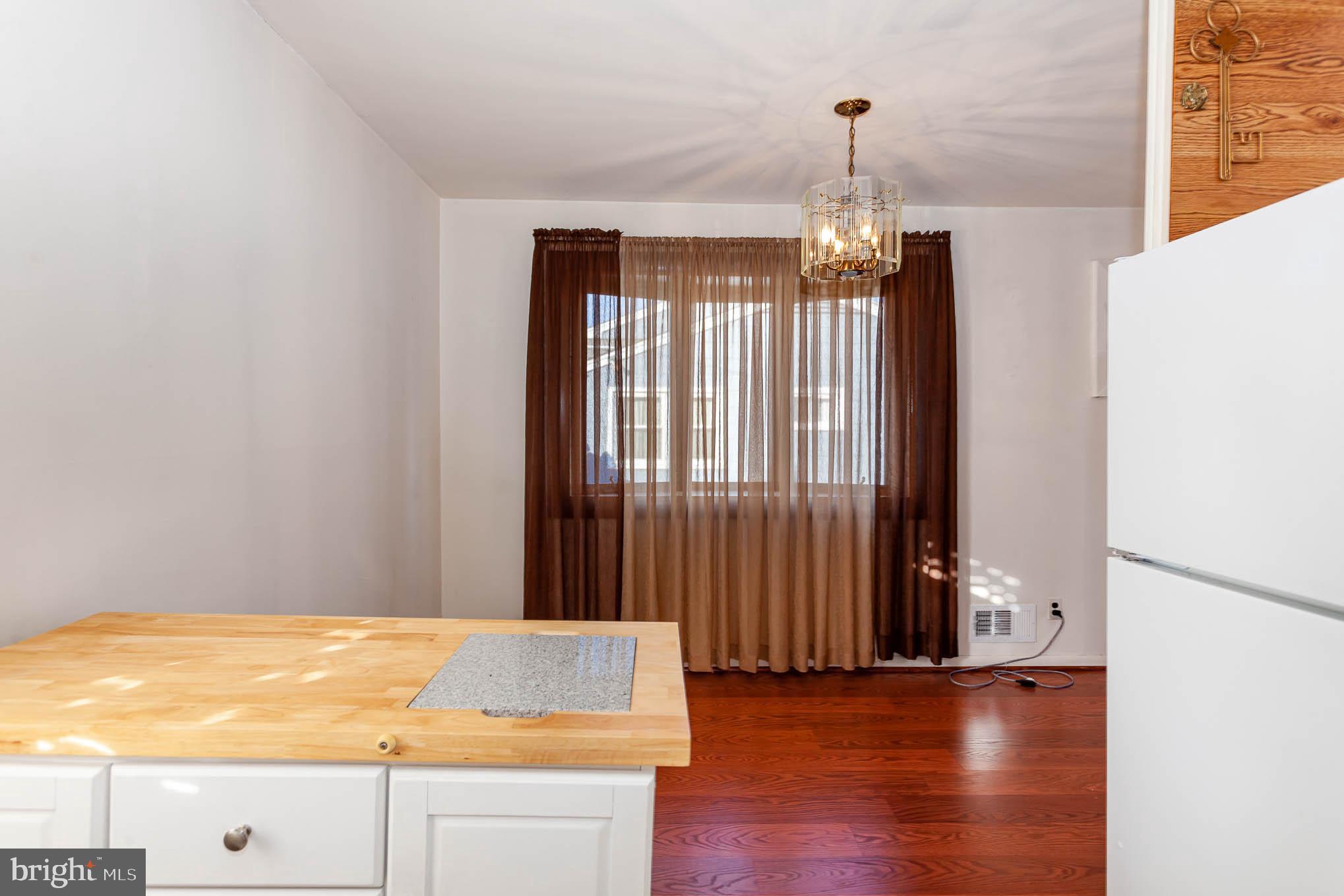 GLENSIDE PARK - Residential