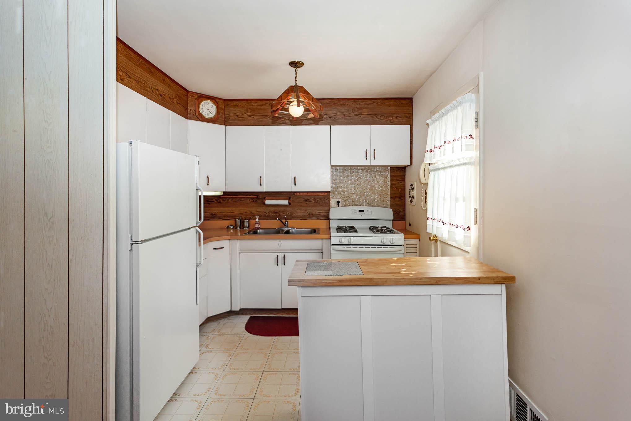 GLENSIDE PARK - Residential