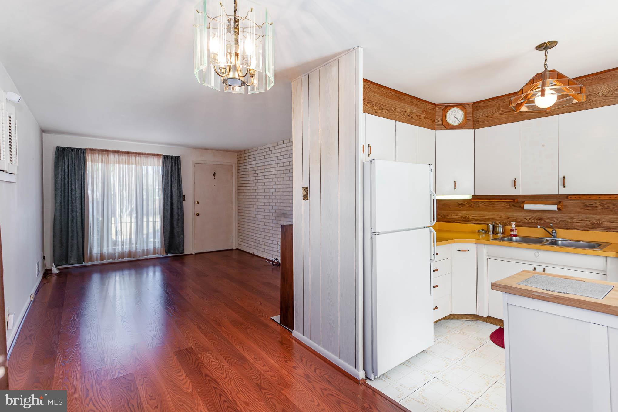 GLENSIDE PARK - Residential