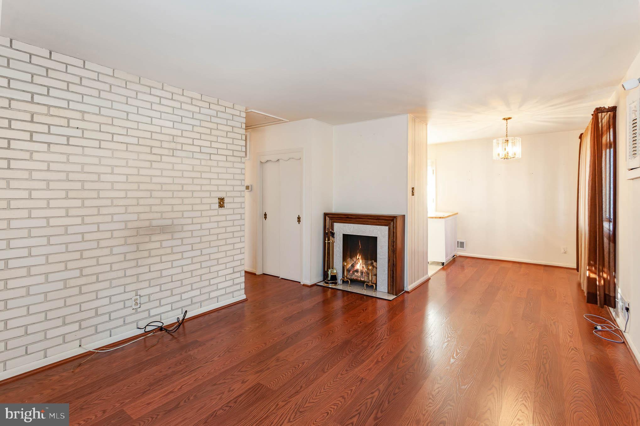 GLENSIDE PARK - Residential