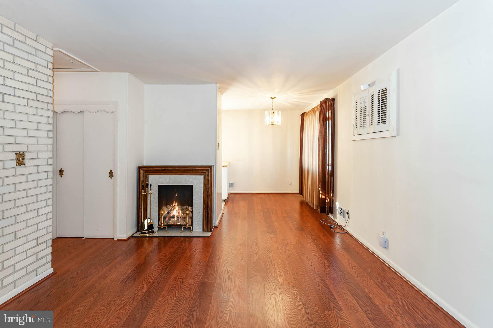 GLENSIDE PARK - Residential