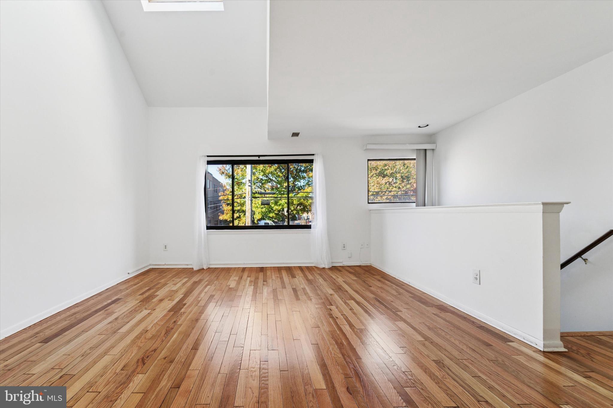 ART MUSEUM AREA - Residential