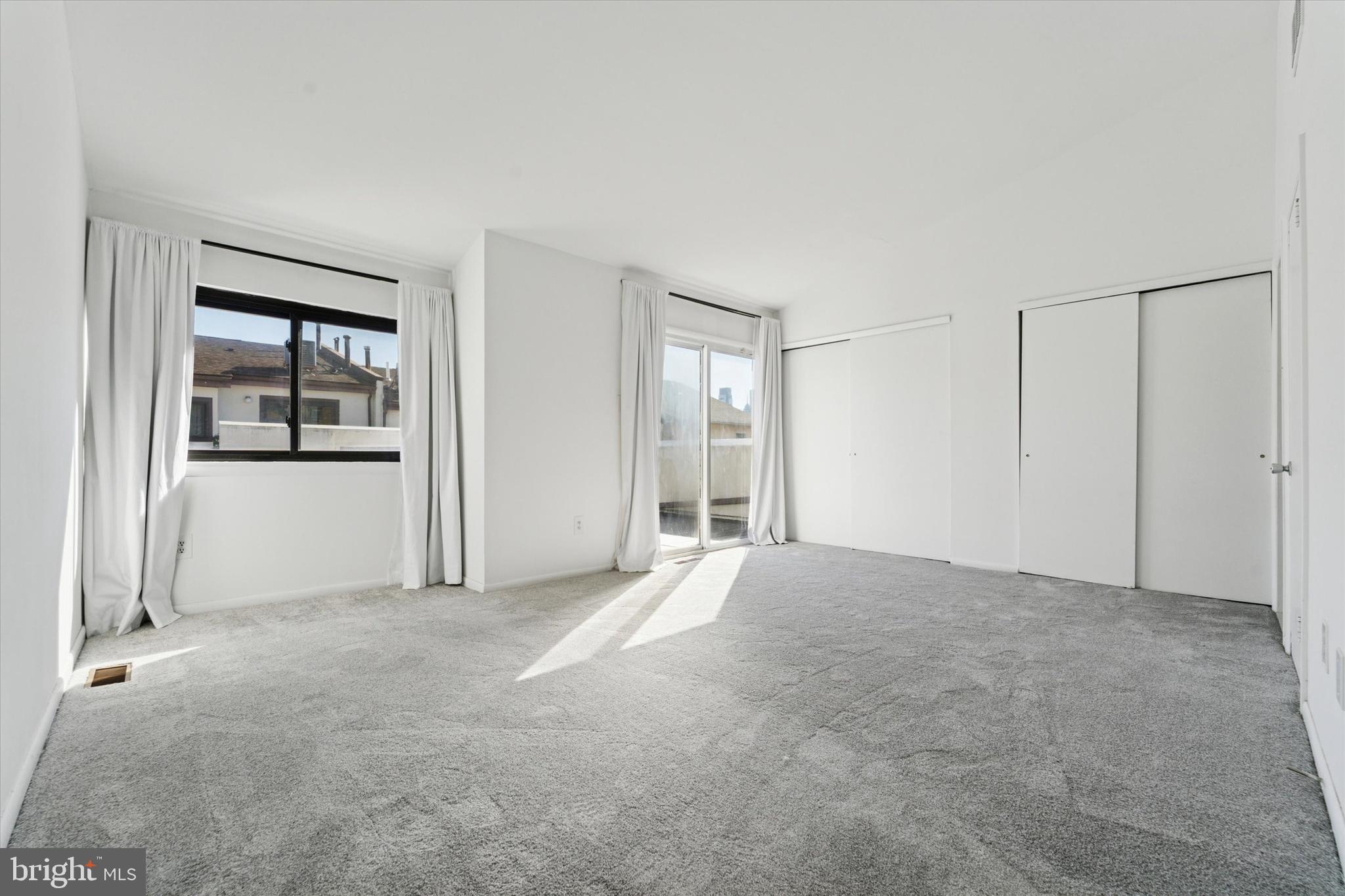 ART MUSEUM AREA - Residential