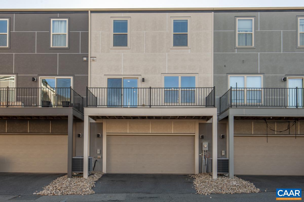 OLD TRAIL - Residential Lease