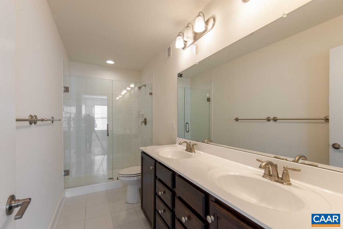 OLD TRAIL - Residential Lease