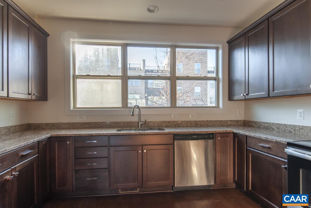 OLD TRAIL - Residential Lease