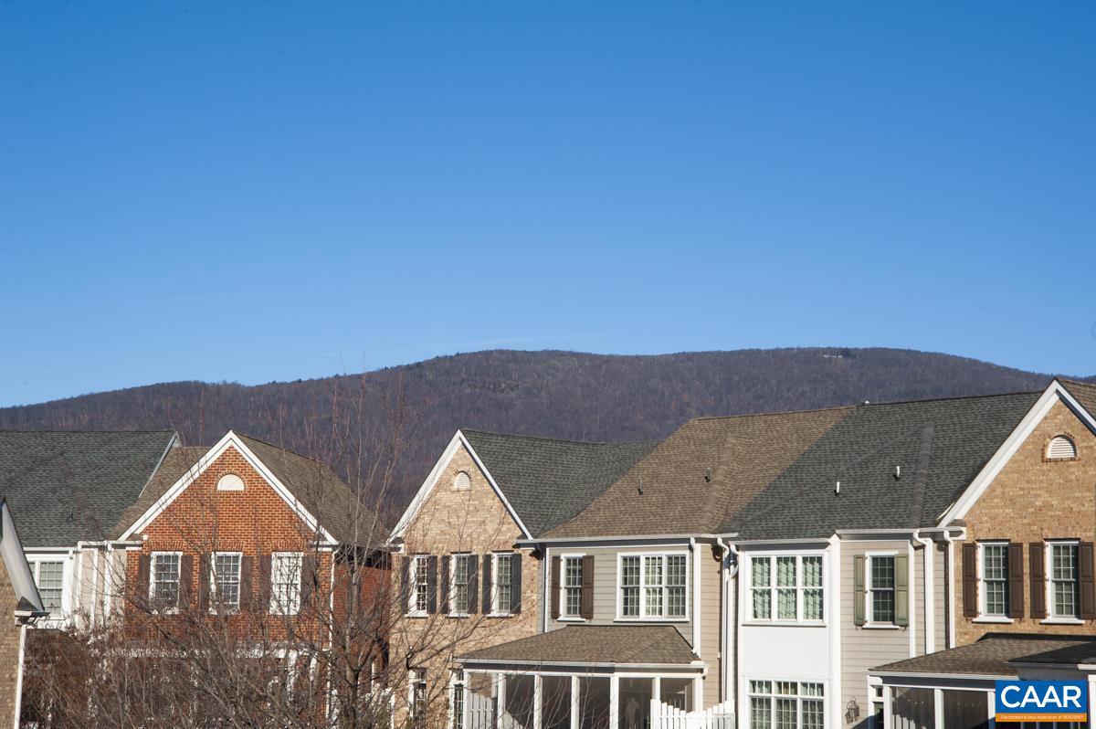 OLD TRAIL - Residential Lease