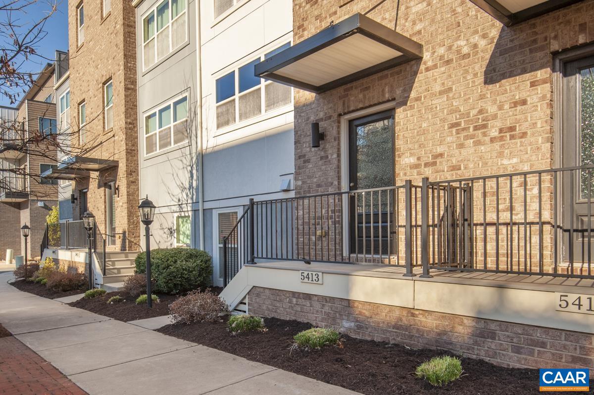 OLD TRAIL - Residential Lease