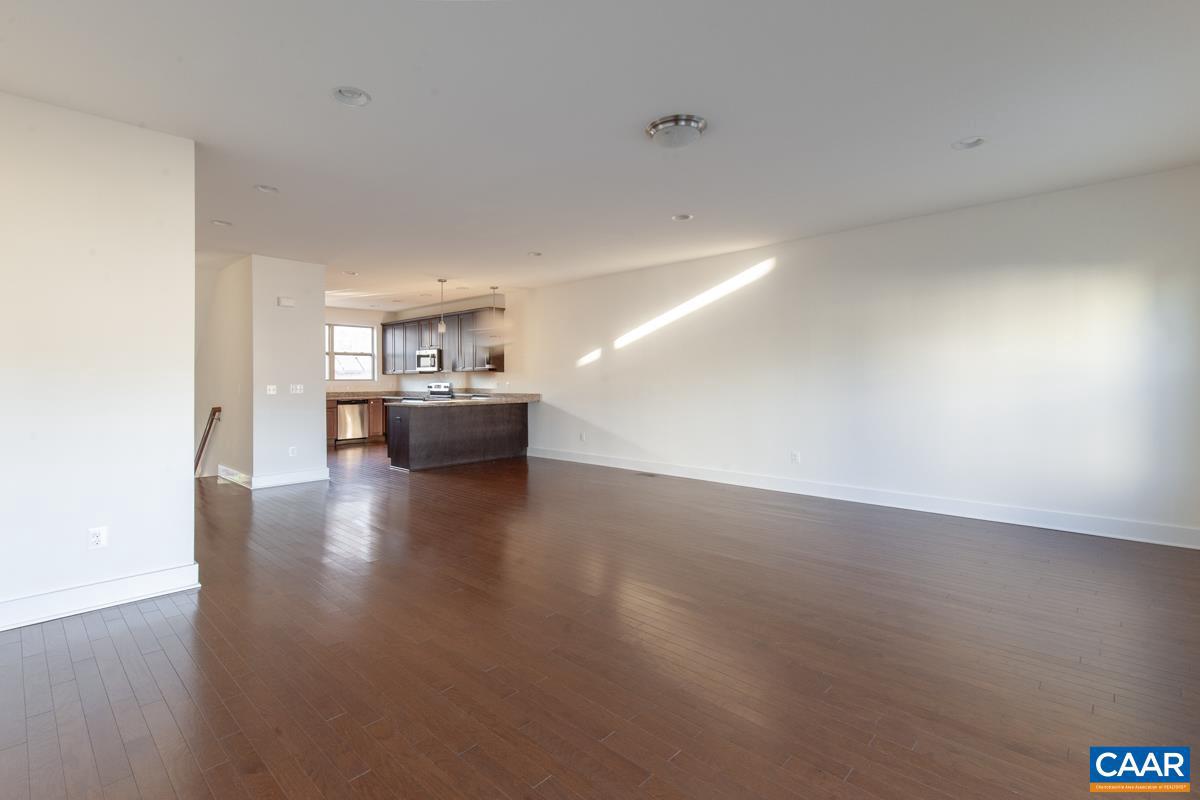 OLD TRAIL - Residential Lease