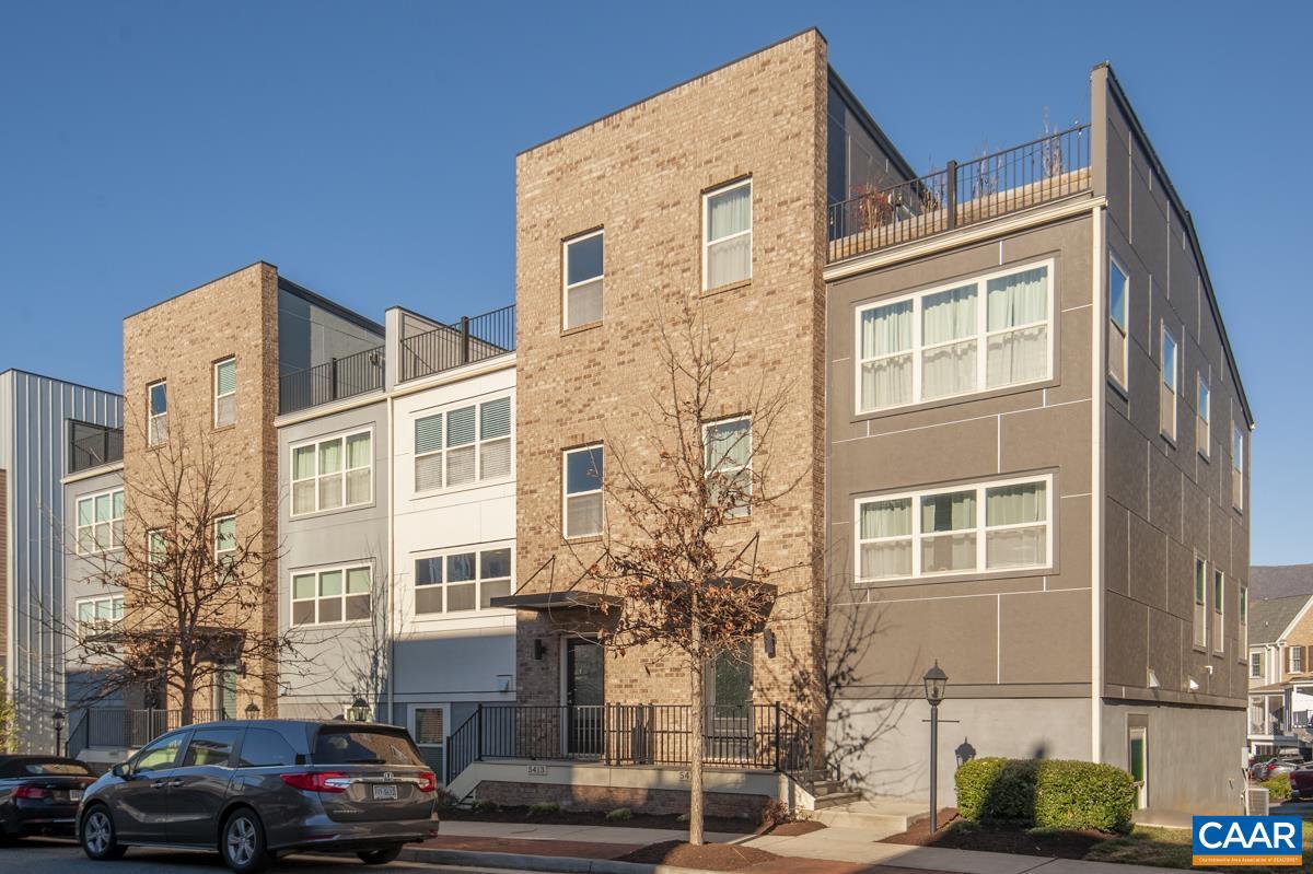 OLD TRAIL - Residential Lease