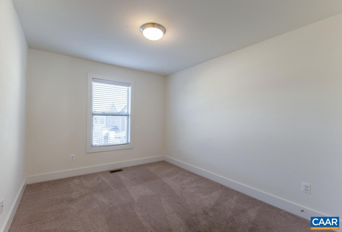 OLD TRAIL - Residential Lease