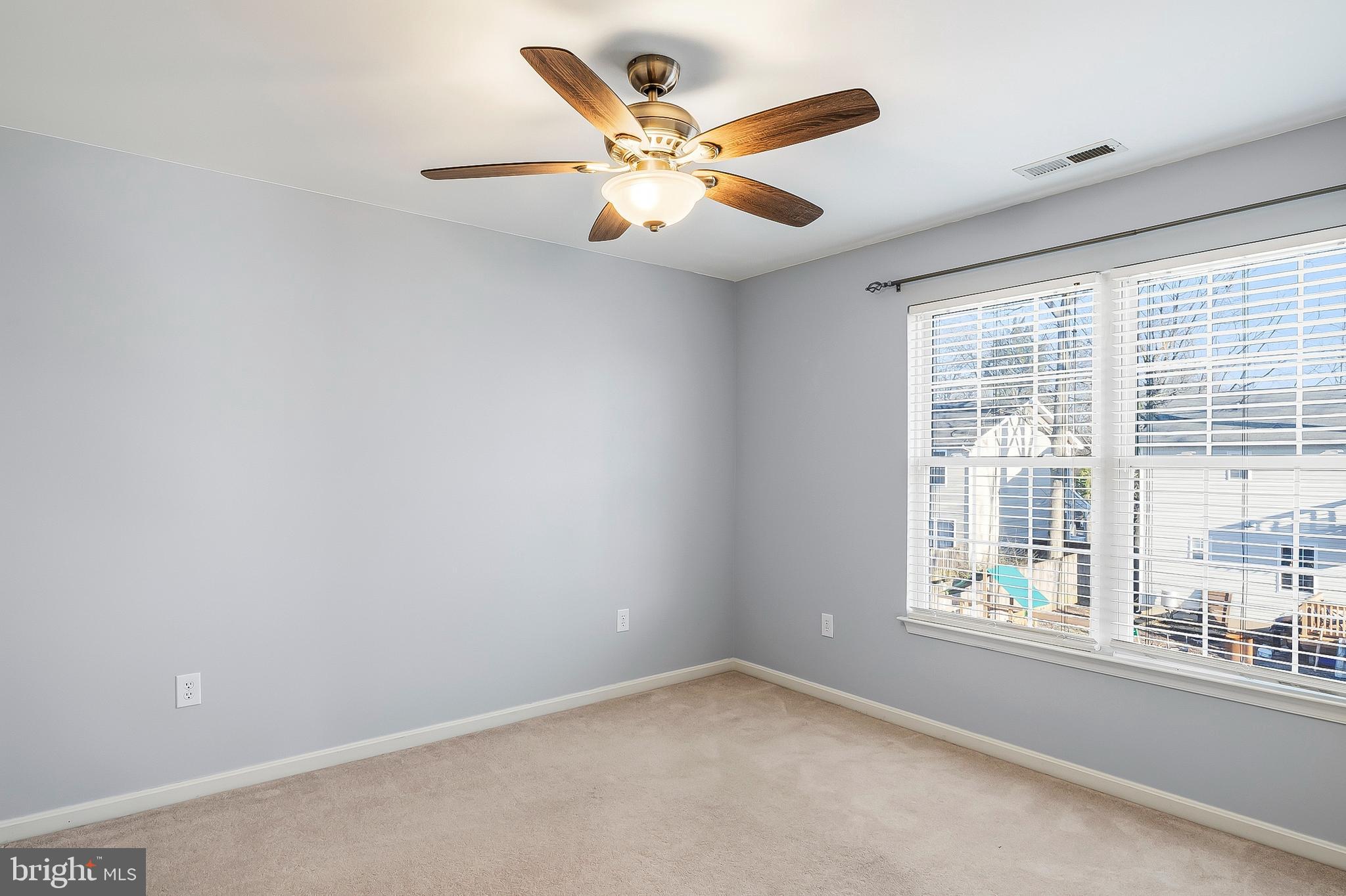 AVALON SHORES - Residential