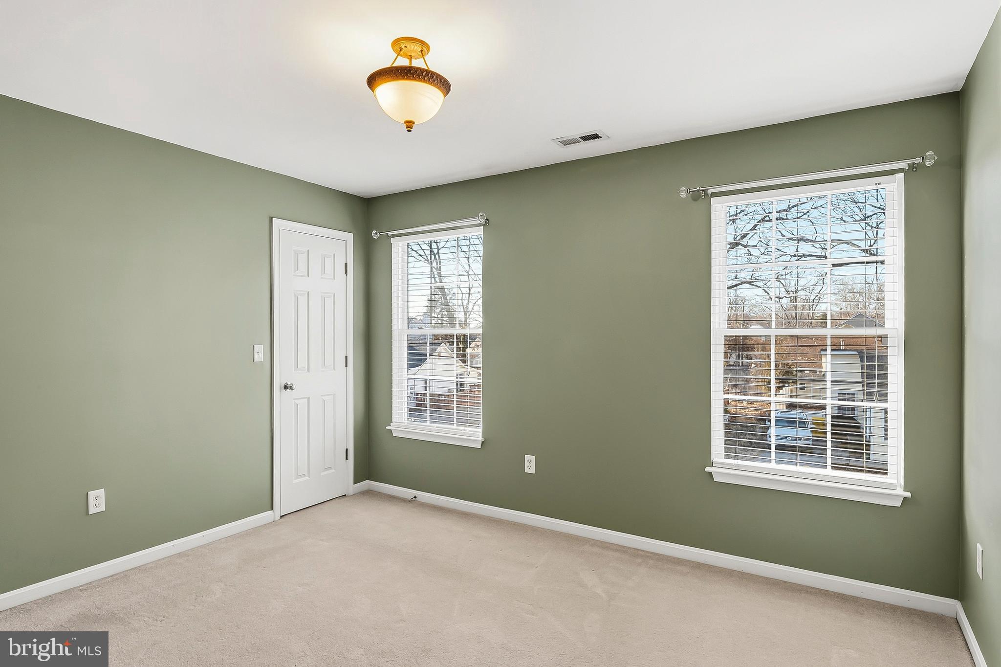 AVALON SHORES - Residential