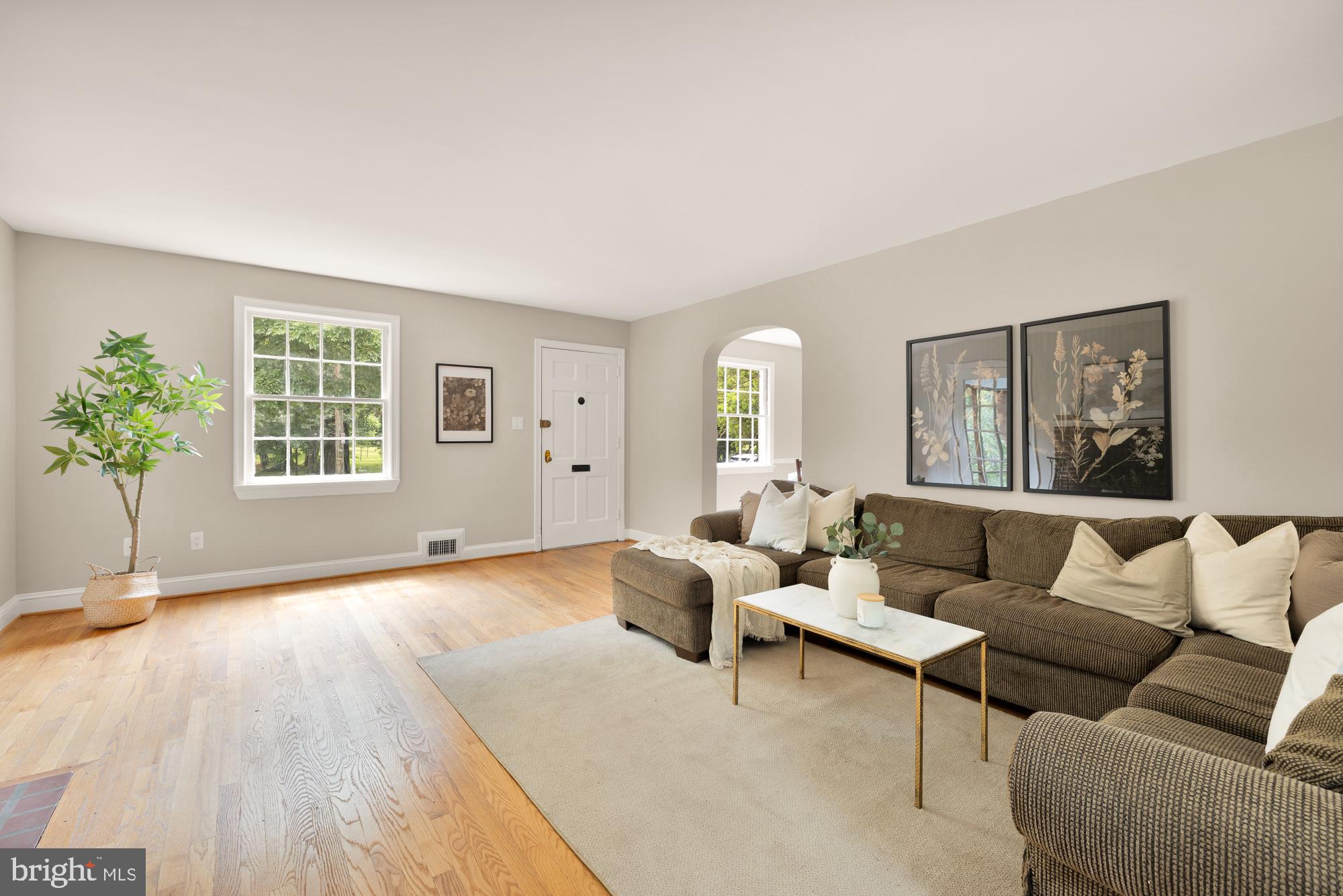 15 S IRVING STREET