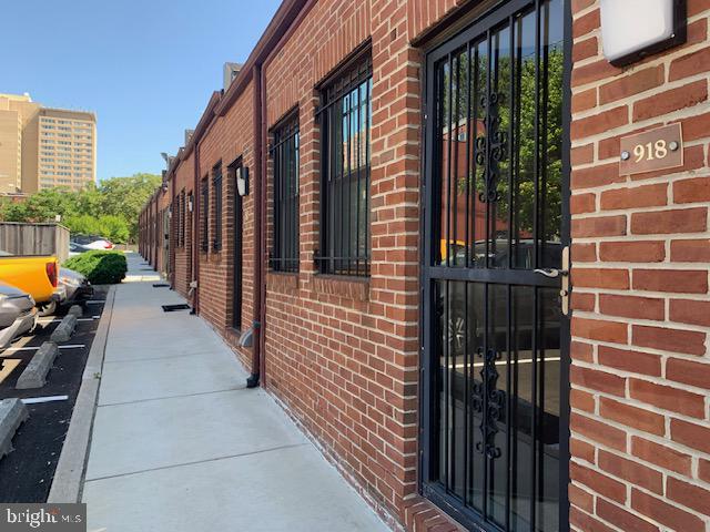 MOUNT VERNON PLACE HISTORIC DISTRICT - Residential Lease