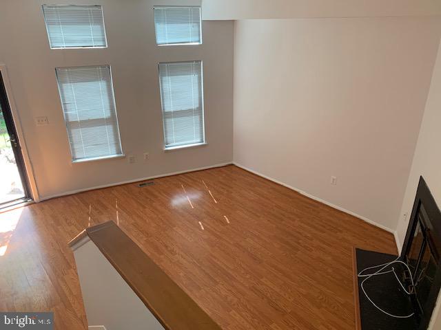 MOUNT VERNON PLACE HISTORIC DISTRICT - Residential Lease