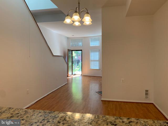 MOUNT VERNON PLACE HISTORIC DISTRICT - Residential Lease