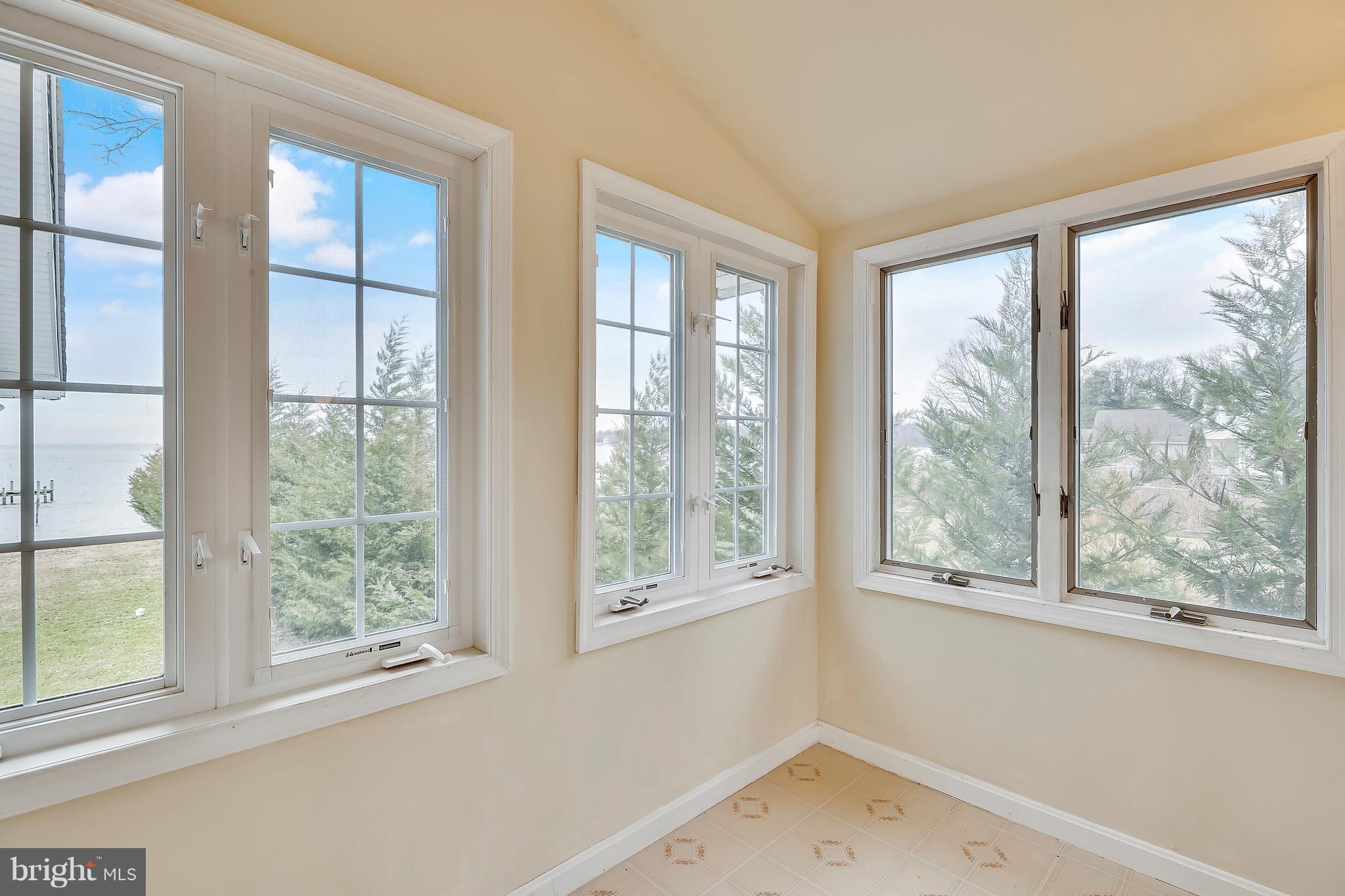 POPLAR RIDGE - Residential