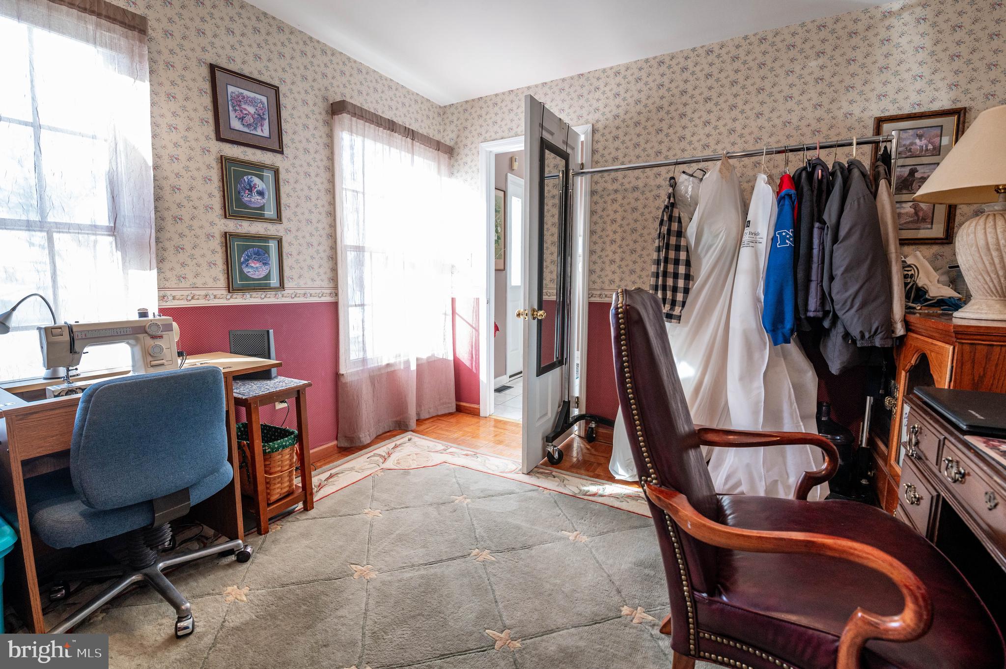 RAMBLEWOOD - Residential