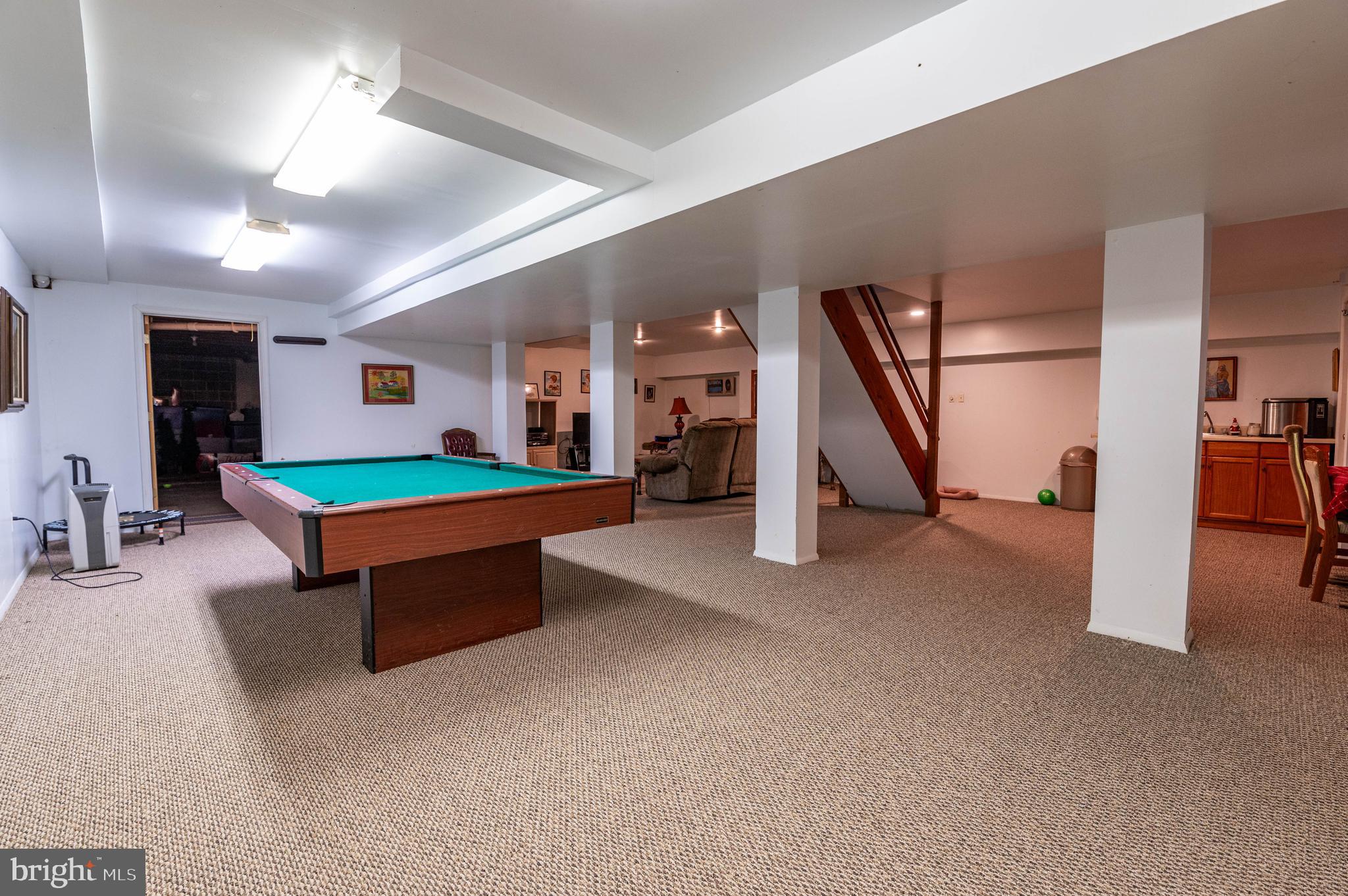 RAMBLEWOOD - Residential