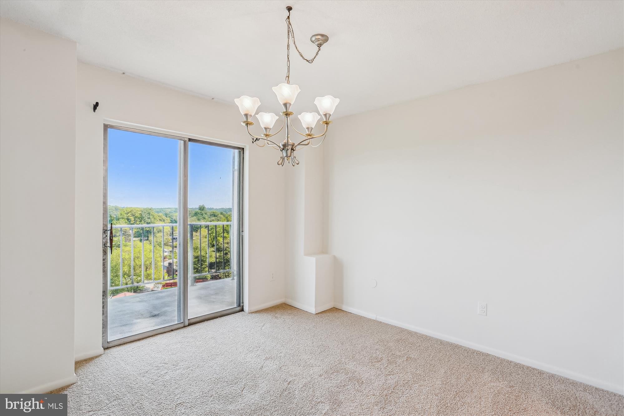 UNIVERSITY TOWERS CODM - Residential